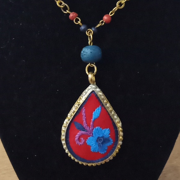 Cross-Stitch Floral Fashion Necklace - Picture 1 of 8